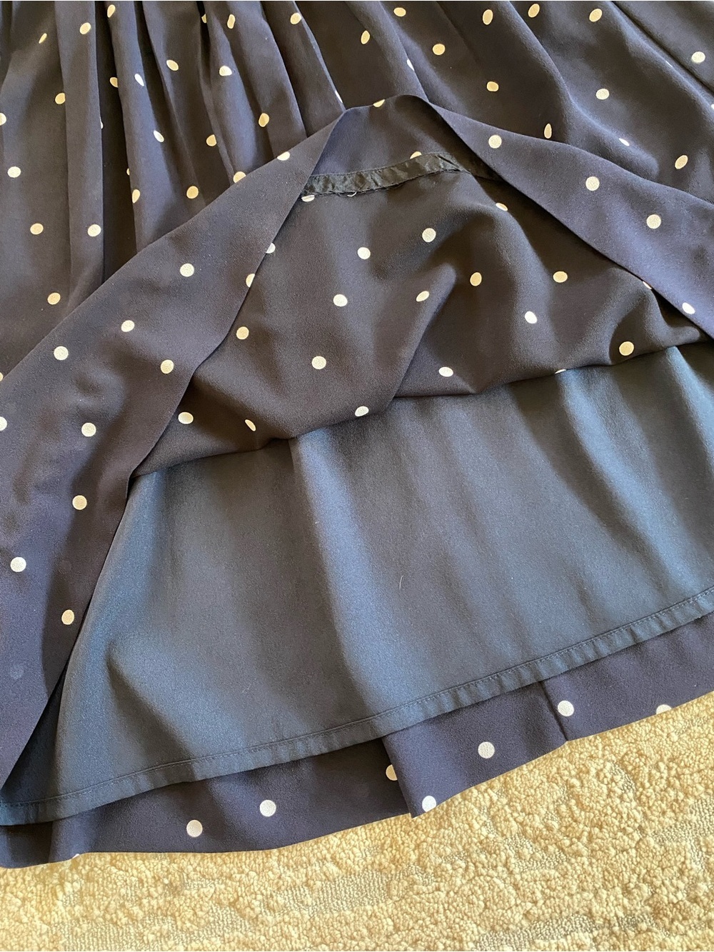 J Crew Navy Polka Dot Swiss Dot Pleated Midi Skirt Lined: 2 - Picture 5 of 8
